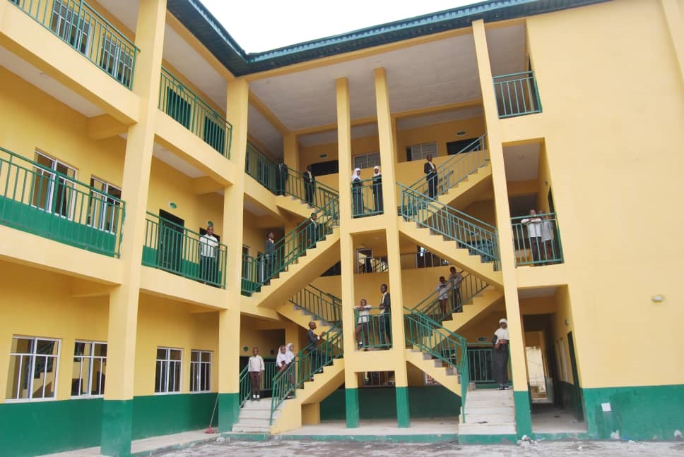SHEHU SHAGARI MODEL ISLAMIC CENTER